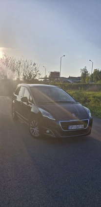 Peugeot 5008 cena 42000 przebieg: 187738, rok produkcji 2014 z Kętrzyn małe 277